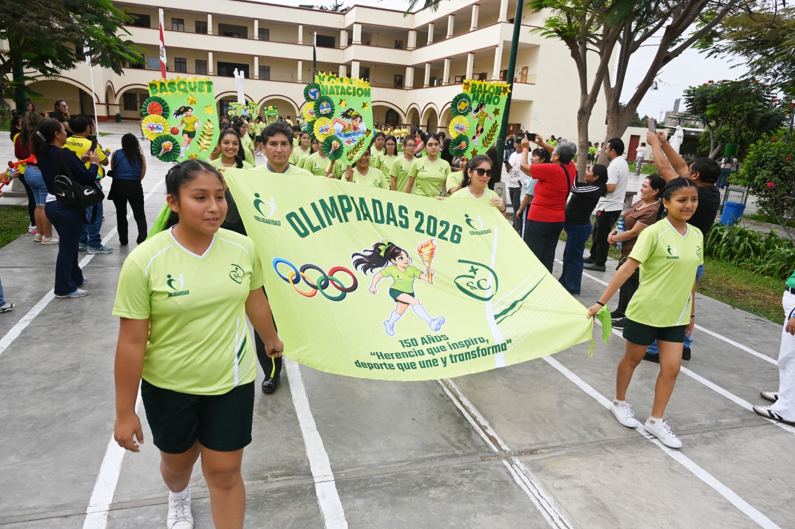 Delegación deportiva verde